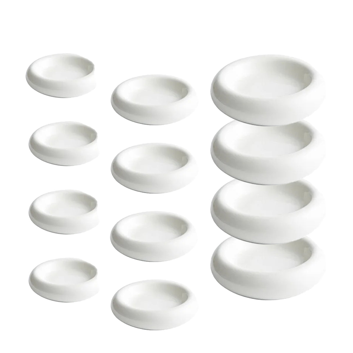 chunky insulated ceramic plate set in white